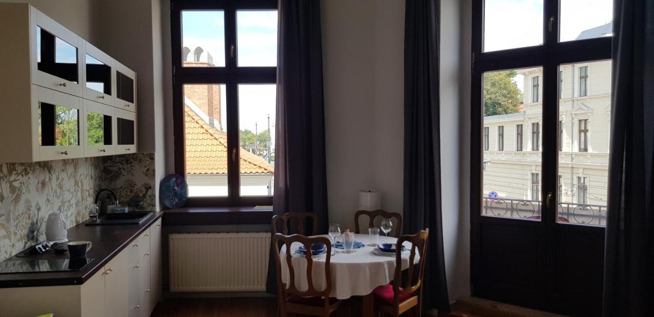 Astronomiczny apartament , mieszkanie 2 pokojowe. Parking. Stary Toruń Zewnętrze zdjęcie