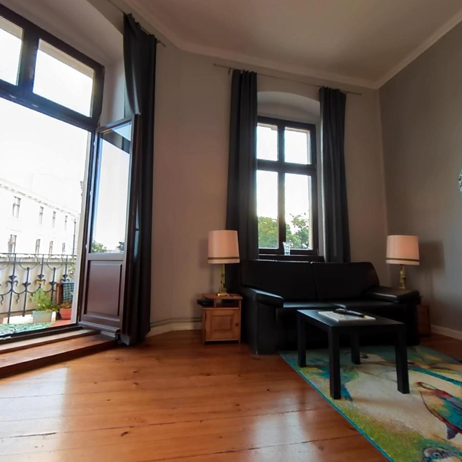 Astronomiczny apartament , mieszkanie 2 pokojowe. Parking. Stary Toruń Zewnętrze zdjęcie